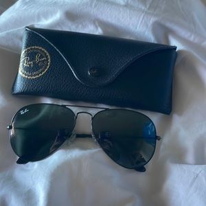 Rayban aviator